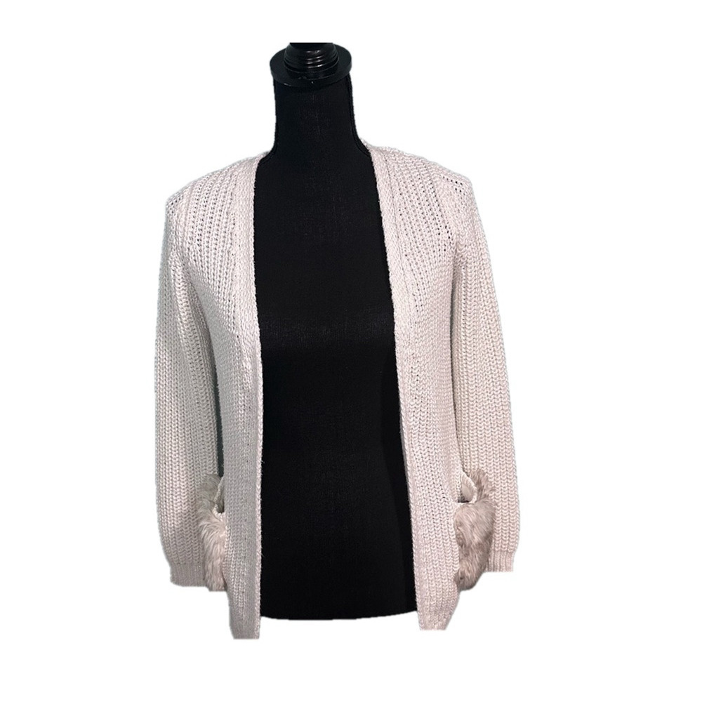 Tahari Cardigan Sweater – Faux Fur Pockets, Cozy Chic Layer